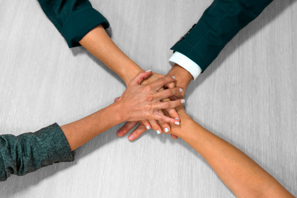 Manos trabajadores Tot Risc